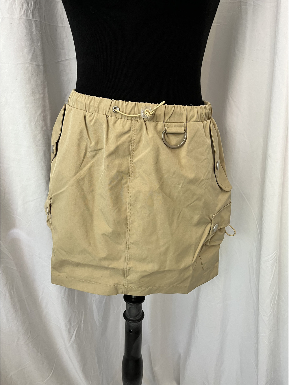 NWT Emory Park Beige Cargo Skirt with Elastic Waistband - Size Regular SML